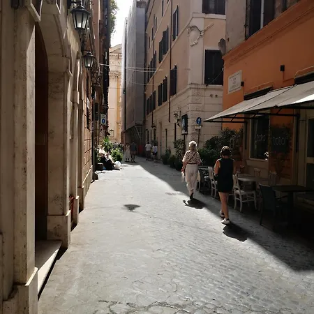 Barcaccia Luxury 2* Roma