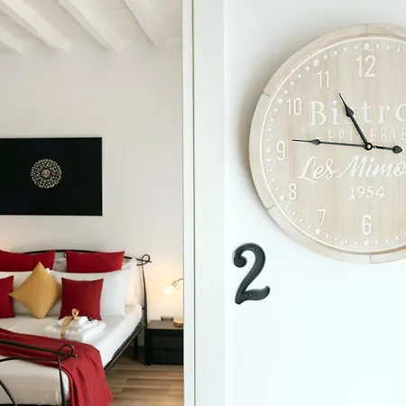 Barcaccia Luxury 4* Roma