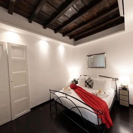 Barcaccia Luxury 4* Roma