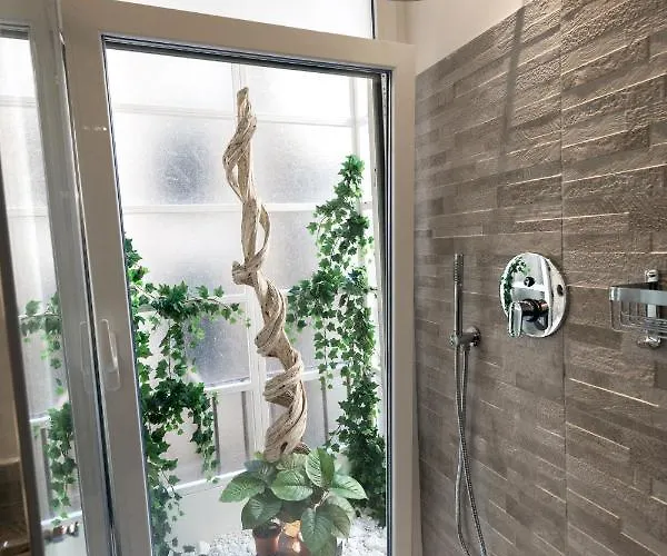 Barcaccia Luxury Gasthof 4*