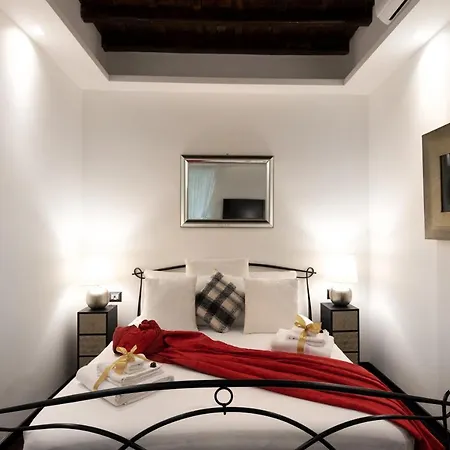 Barcaccia Luxury בית הארחה רומא