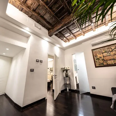 בית הארחה Barcaccia Luxury 4*